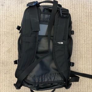 North face Base Camp - Small' Duffel Bag